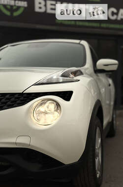 Позашляховик / Кросовер Nissan Juke 2019 в 
