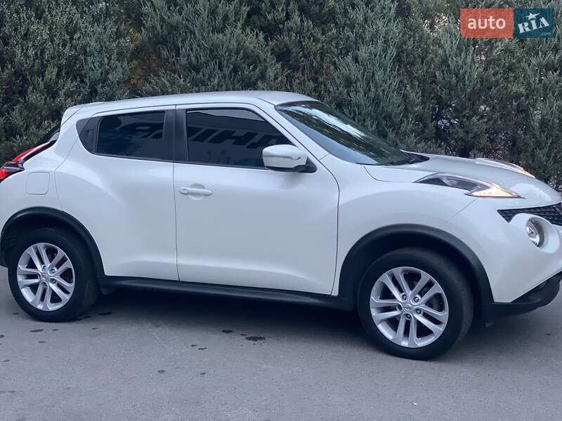 Позашляховик / Кросовер Nissan Juke 2015 в Дніпрі