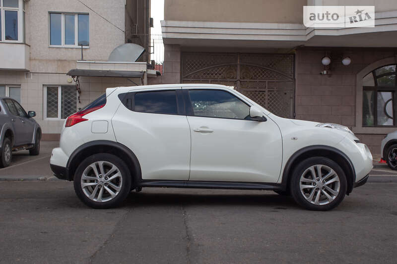 Позашляховик / Кросовер Nissan Juke 2014 в Миколаєві