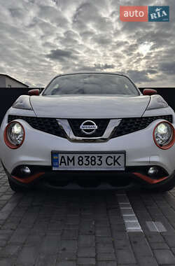 Внедорожник / Кроссовер Nissan Juke 2018 в 