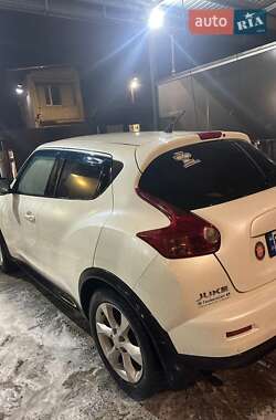 Внедорожник / Кроссовер Nissan Juke 2013 в Львове