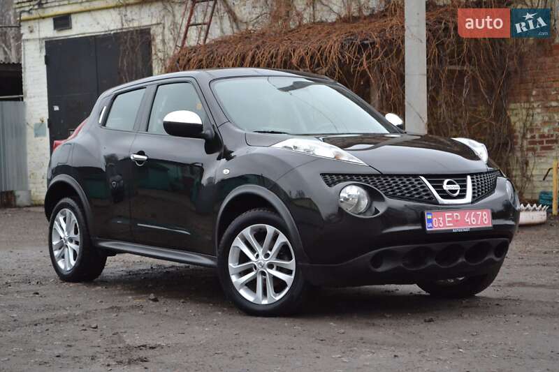 Позашляховик / Кросовер Nissan Juke 2010 в Хоролі