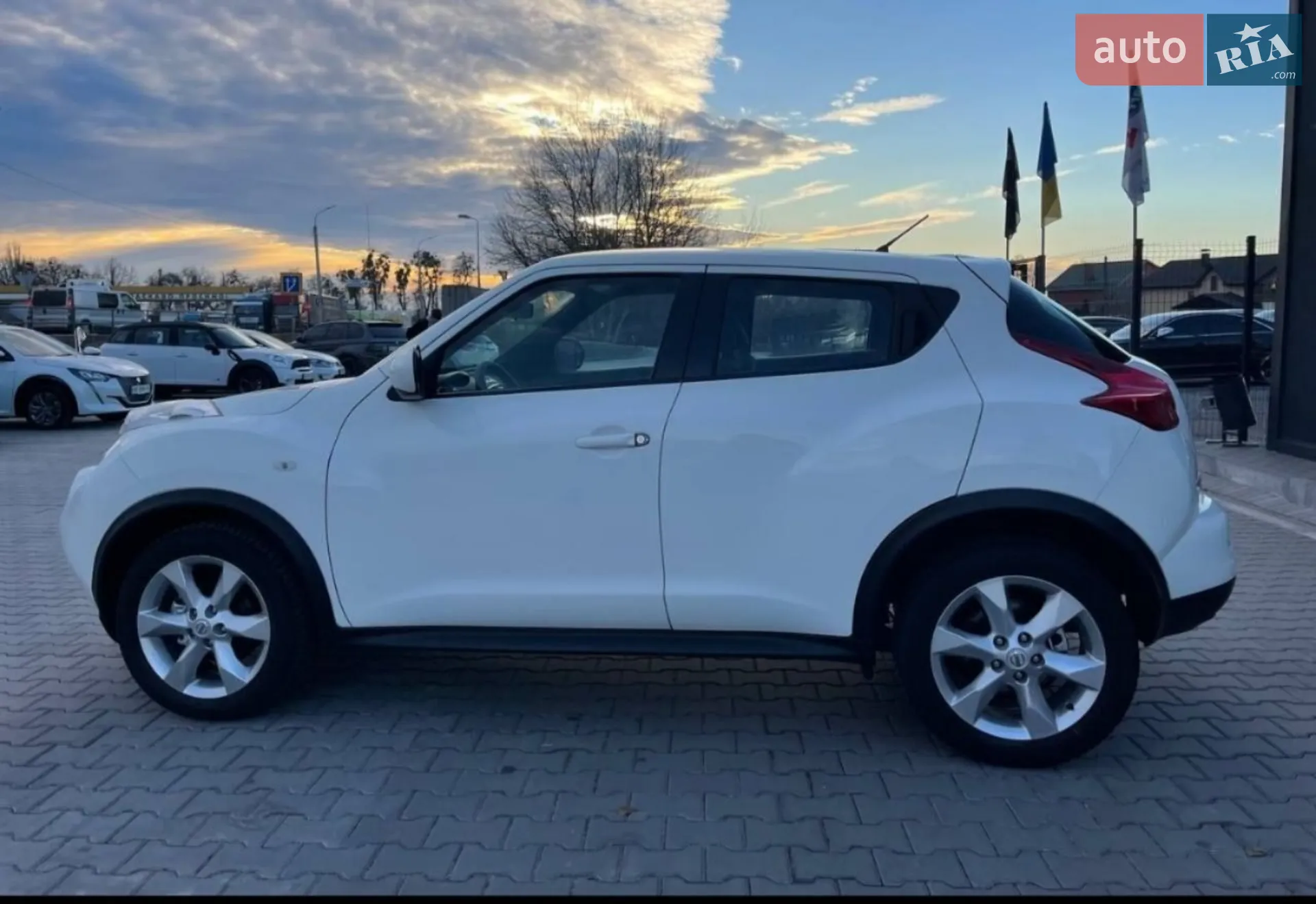 2011 Nissan Juke - мініатюра 3