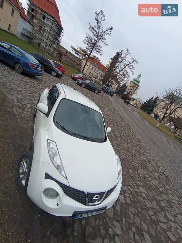 Позашляховик / Кросовер Nissan Juke 2011 в Львові