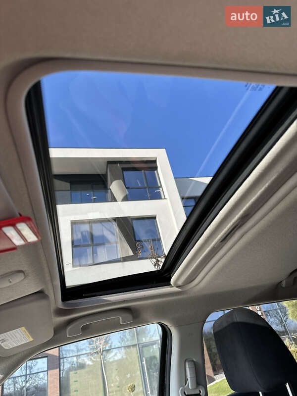 Внедорожник / Кроссовер Nissan Juke 2013 в Ужгороде фото 11 Внедорожник / Кроссовер Nissan Juke 2013 в Ужгороде