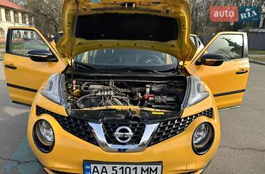 Внедорожник / Кроссовер Nissan Juke 2017 в 