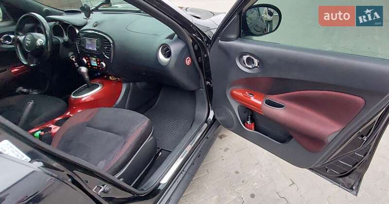 Внедорожник / Кроссовер Nissan Juke 2011 в Одессе