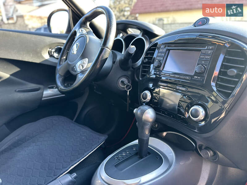 Позашляховик / Кросовер Nissan Juke 2011 в Чернівцях
