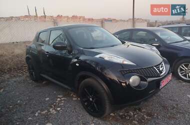Внедорожник / Кроссовер Nissan Juke 2011 в 