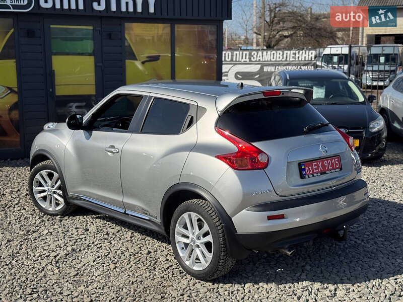 Внедорожник / Кроссовер Nissan Juke 2011 в Стрые