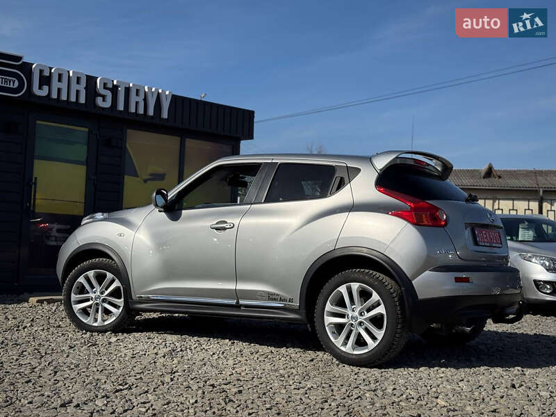 Внедорожник / Кроссовер Nissan Juke 2011 в Стрые