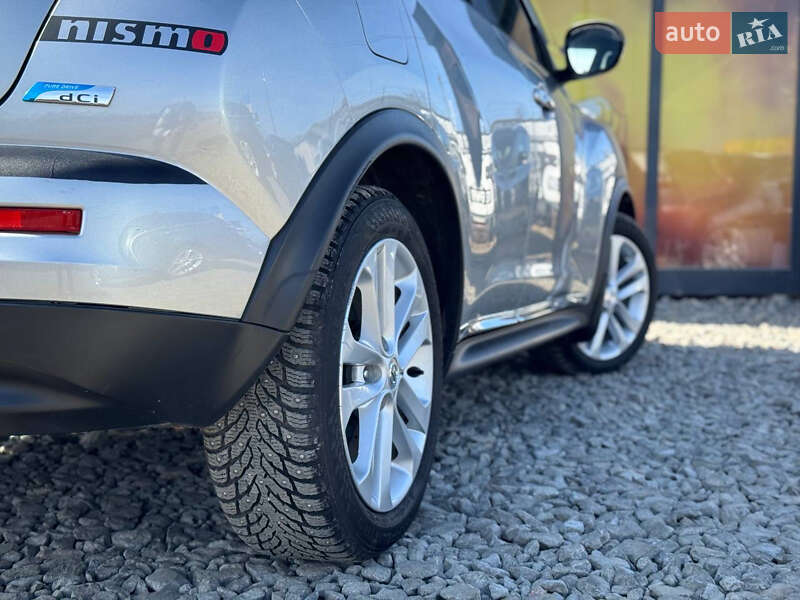 Внедорожник / Кроссовер Nissan Juke 2011 в Стрые