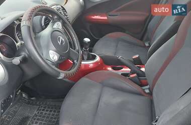 Внедорожник / Кроссовер Nissan Juke 2011 в 