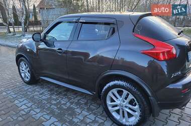Внедорожник / Кроссовер Nissan Juke 2011 в 