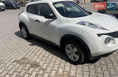 Внедорожник / Кроссовер Nissan Juke 2013 в 