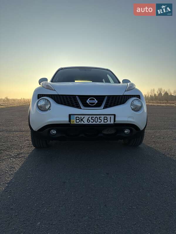 Позашляховик / Кросовер Nissan Juke 2013 в Рівному