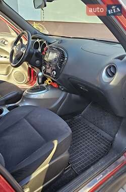 Внедорожник / Кроссовер Nissan Juke 2011 в 