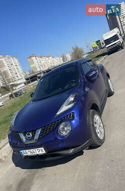 Внедорожник / Кроссовер Nissan Juke 2017 в 