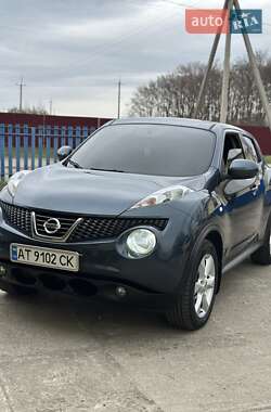 Внедорожник / Кроссовер Nissan Juke 2010 в 
