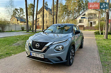 Позашляховик / Кросовер Nissan Juke 2022 в 