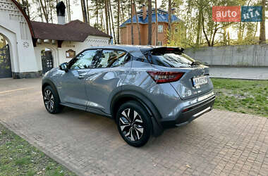 Позашляховик / Кросовер Nissan Juke 2022 в 