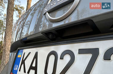 Позашляховик / Кросовер Nissan Juke 2022 в 