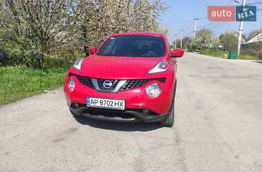 Внедорожник / Кроссовер Nissan Juke 2018 в 