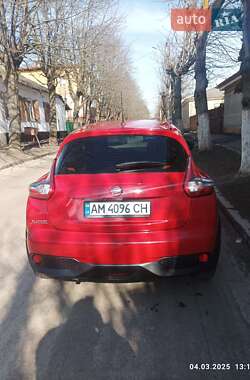 Позашляховик / Кросовер Nissan Juke 2017 в 