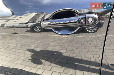 Внедорожник / Кроссовер Nissan Juke 2013 в 