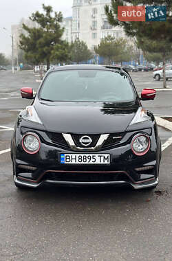 Внедорожник / Кроссовер Nissan Juke 2015 в 