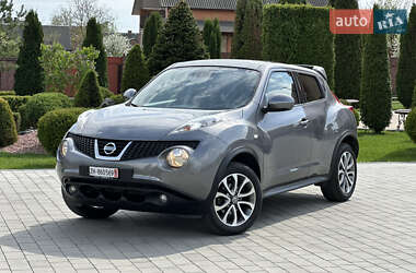 Позашляховик / Кросовер Nissan Juke 2013 в 