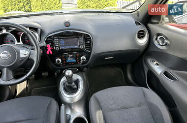 Позашляховик / Кросовер Nissan Juke 2013 в 