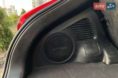 Внедорожник / Кроссовер Nissan Juke 2011 в 