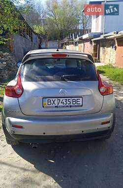 Позашляховик / Кросовер Nissan Juke 2011 в 