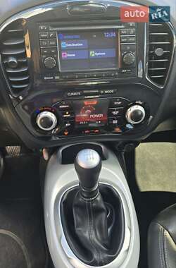 Внедорожник / Кроссовер Nissan Juke 2012 в 
