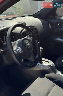 Внедорожник / Кроссовер Nissan Juke 2012 в 
