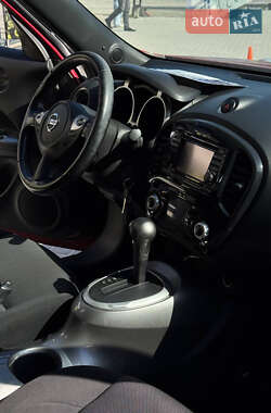 Внедорожник / Кроссовер Nissan Juke 2012 в 