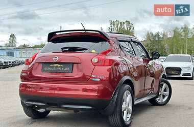 Позашляховик / Кросовер Nissan Juke 2012 в 