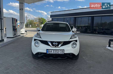 Внедорожник / Кроссовер Nissan Juke 2018 в 