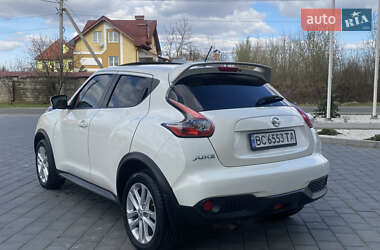 Позашляховик / Кросовер Nissan Juke 2015 в 