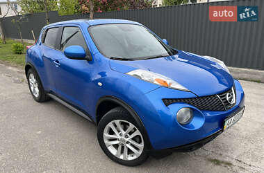 Позашляховик / Кросовер Nissan Juke 2010 в 