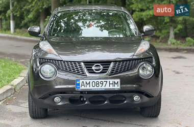 Внедорожник / Кроссовер Nissan Juke 2012 в 