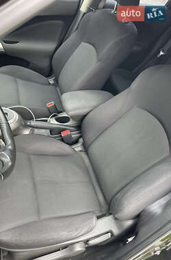 Внедорожник / Кроссовер Nissan Juke 2013 в 