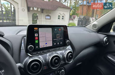 Позашляховик / Кросовер Nissan Juke 2022 в 