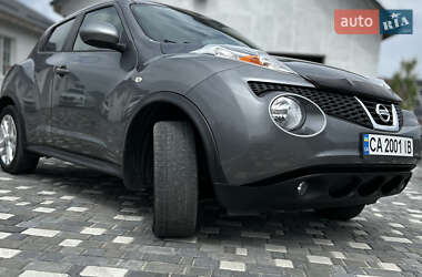 Внедорожник / Кроссовер Nissan Juke 2014 в 