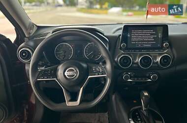 Позашляховик / Кросовер Nissan Juke 2021 в 