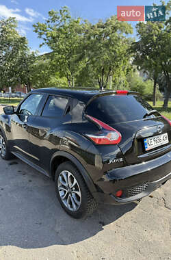 Внедорожник / Кроссовер Nissan Juke 2018 в 