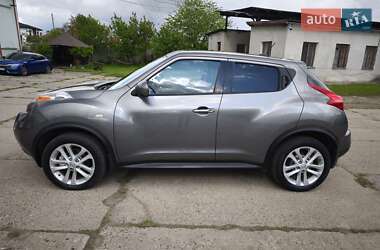 Внедорожник / Кроссовер Nissan Juke 2012 в 