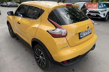 Позашляховик / Кросовер Nissan Juke 2014 в 