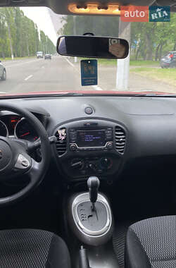 Внедорожник / Кроссовер Nissan Juke 2017 в 